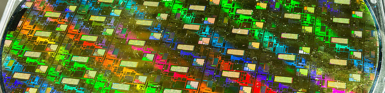 Finished processed Si wafer