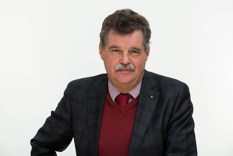  Prof. Dr. rer. pol. Thomas  Biermann 
