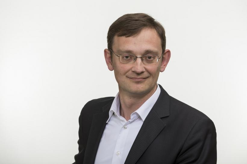  Prof. Dr. rer. pol. Christian  Hederer 