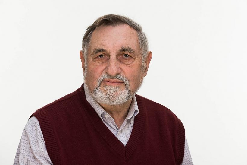 Dr. Hans Jürgen Ulbig 