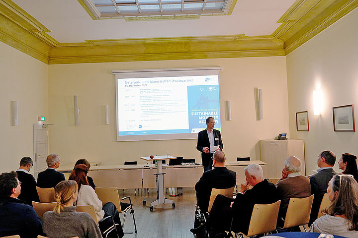 Sustainable Mobility Academy