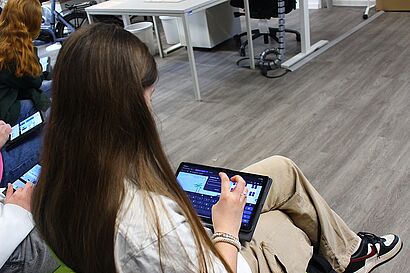 1 Teilnehmerin bei der Arbeit mit der Streetmix-App