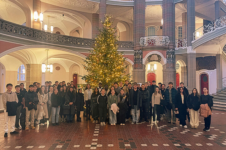Auch das Gericht ist in Weihnachtsstimmung
