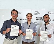 Foto Studierende Zertifikat bea Studierende mit Zertifikat