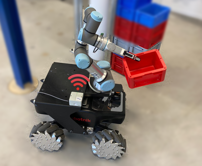 Roboter Roboter mit LOGIrange Tag