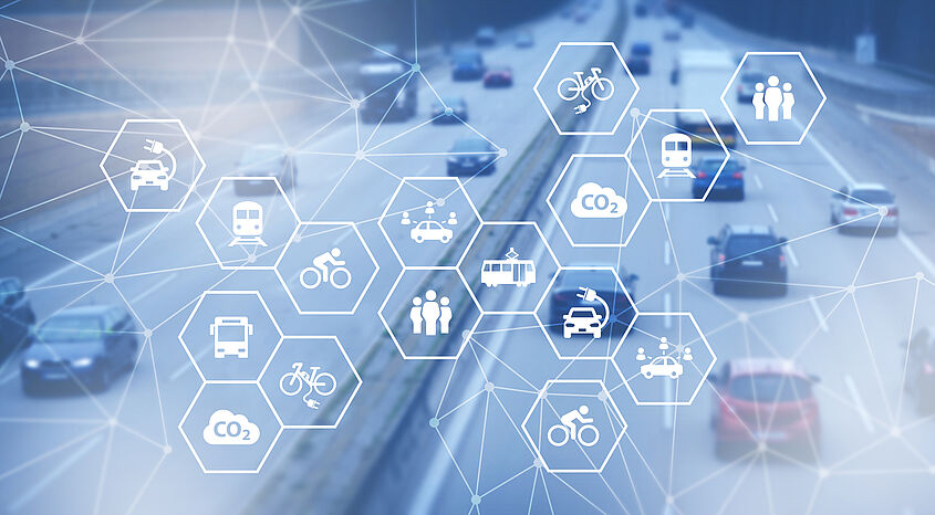 Wissenschaftswoche Collage mit Foto von Autobahn und Grafik mit verschiedenen Verkehrsteilnehmern