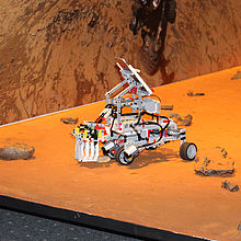 Abschluss der 5. Schüler-Ingenieur-Akademie RoboTool am 13. Juni 2018 mit „Weltraumexperiment“ im DLR Berlin