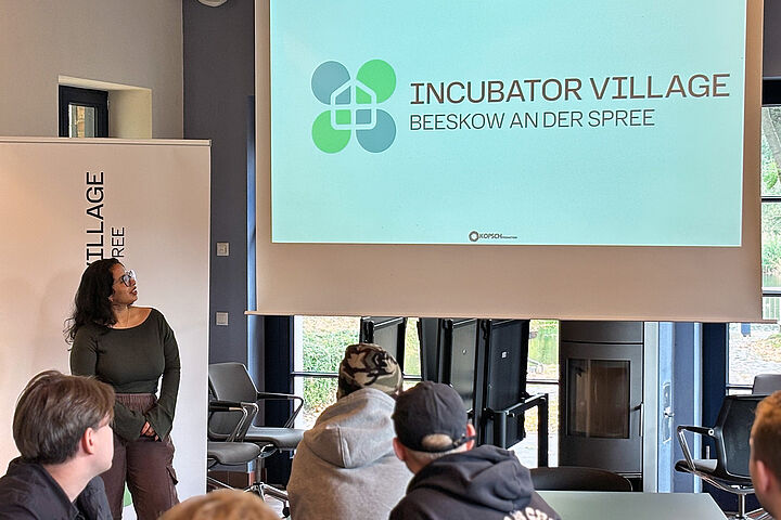 Eröffnungsvortrag Incubator Village Beeskow