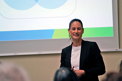 Prof. Isabell Peters