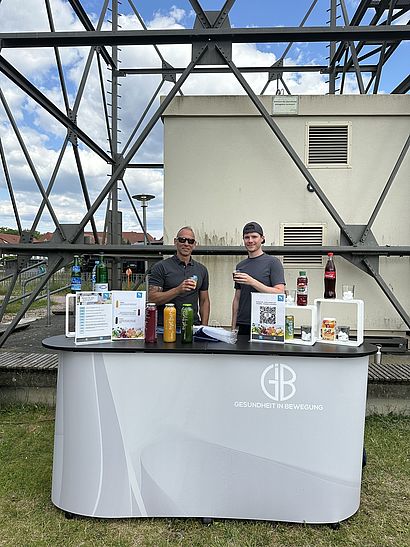 Gesundheitsbotschafter und Smoothiestand am Sportfest