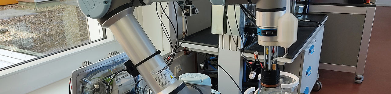 Gefriergreifer im Labor für Automatisierungstechnik 