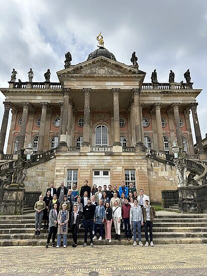 IMG 1092 12/4 Converence in Potsdam / Gruppenbild