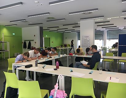 Gruppe beim Workshop Lerntechniken