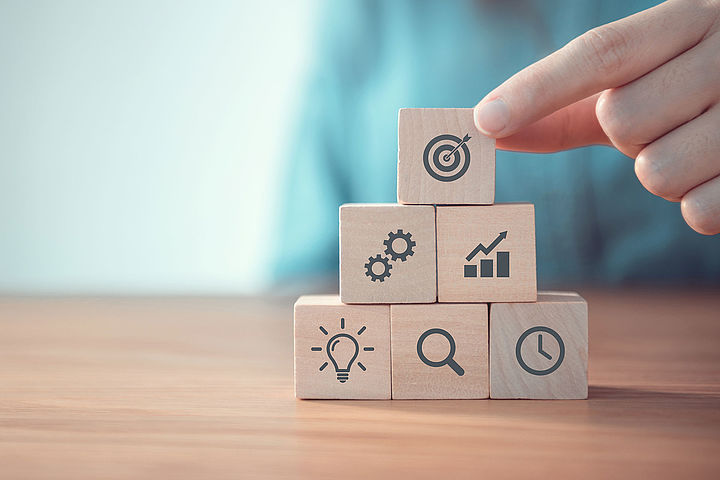 AdobeStock 254664636 bea Strategietag FuT