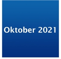 Schriftzug Oktober 2021 auf blauem Hintergrund