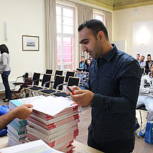 Landesregierung und Hochschulen fördern Studium von Geflüchteten aus Krisengebieten