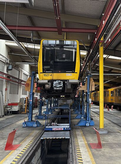 Exkursion BVG U-Bahn Werkstatt