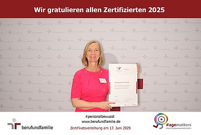 Zertifikatsverleihung Familiengerechte Hochschule 2025 in Berlin