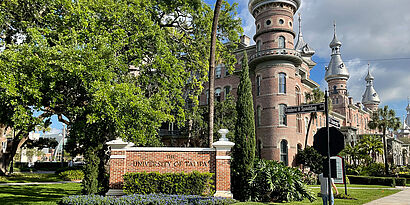 Außenansicht der University of Tampa in Florida