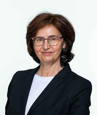 Porträtfoto von Prof. Dr. Rösch