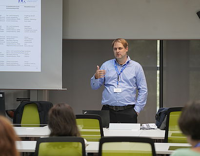 Prof. Ronny Freier bei seinem Vortrag beim Wildauer Verwaltungstag 2023