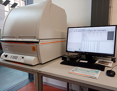 RFA Roentgenfluoreszenzanalysesystem