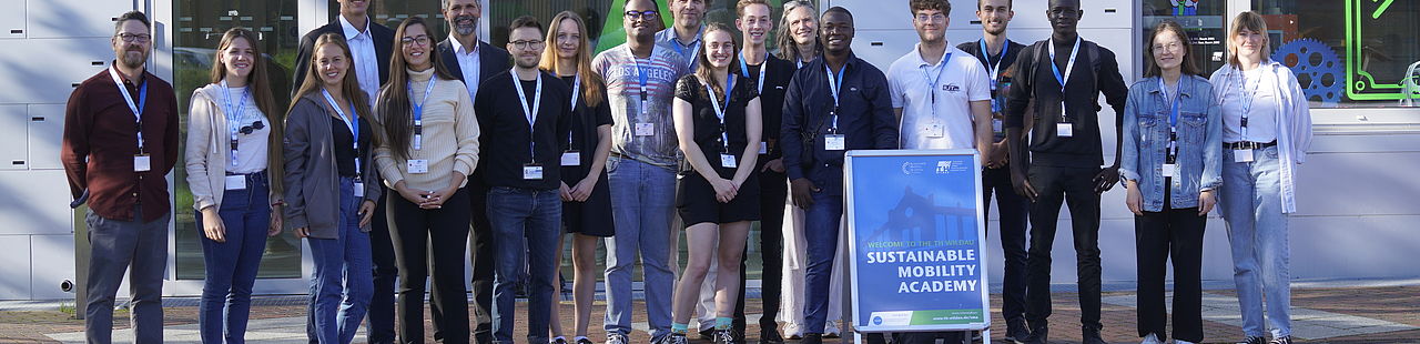Die internationalen Teilnehmenden der Sustainable Mobility Summer Academy an der TH Wildau.