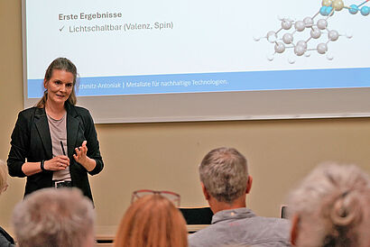 Prof. Carolin Schmitz-Antoniak