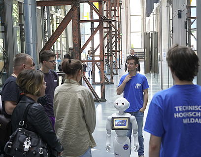 Am 13. Mai 2023 lockte der Hochschulinformationstag (HIT) 2023 der TH Wildau rund 2.500 Besucherinnen und Besucher auf den Campus. 
