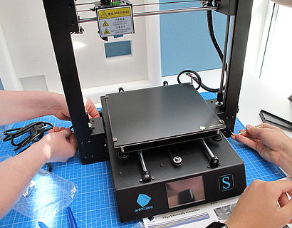 Testdruck mit einem 3D-Drucker AkaModell Wildau
