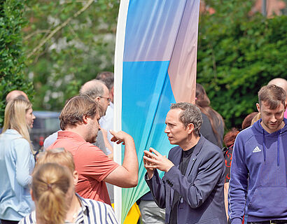 Limo an der Lok nach der 12. Hochschulversammlung (Bild: Mike Lange, TH Wildau)