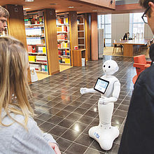 Bibliotheksroboter Wilma als "Hochschulperle" ausgezeichnet