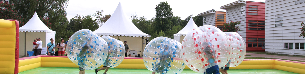 Bubble Fussball auf dem Sportfest