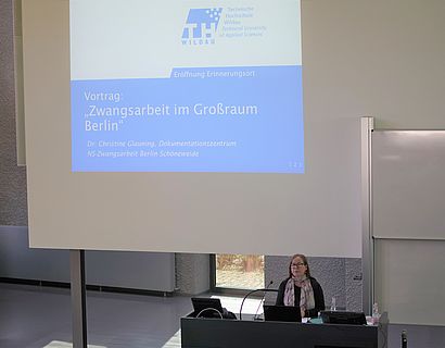 Eröffnung Erinnerungsort Vortrag Christine Glauning