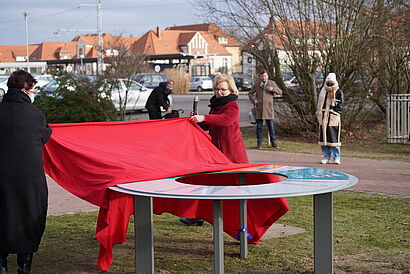 Eröffnung Erinnerungsort  Enthüllung 2