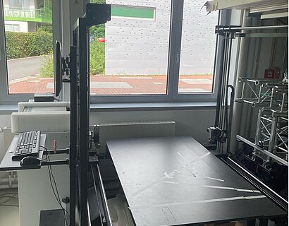 Heissdrahtschneidemaschine