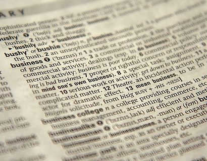 Aufgeschlagenes Wörterbuch
