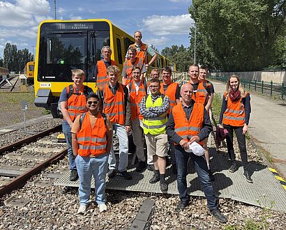 Exkursion BVG U-Bahn Gruppenfoto