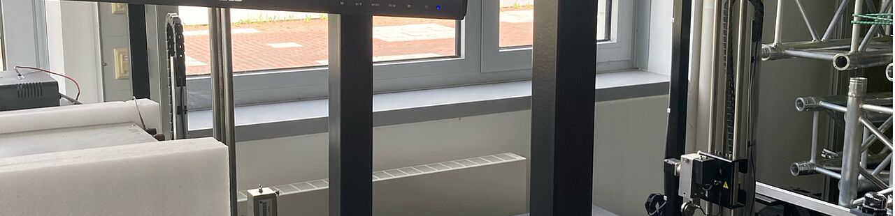 Heissdrahtschneidemaschine